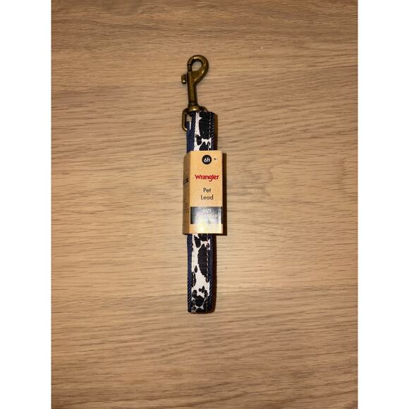 Wrangler cow print overlay leash blue size XS/S (Dogs up to 50 lbs) NWT - Picture 2 of 3